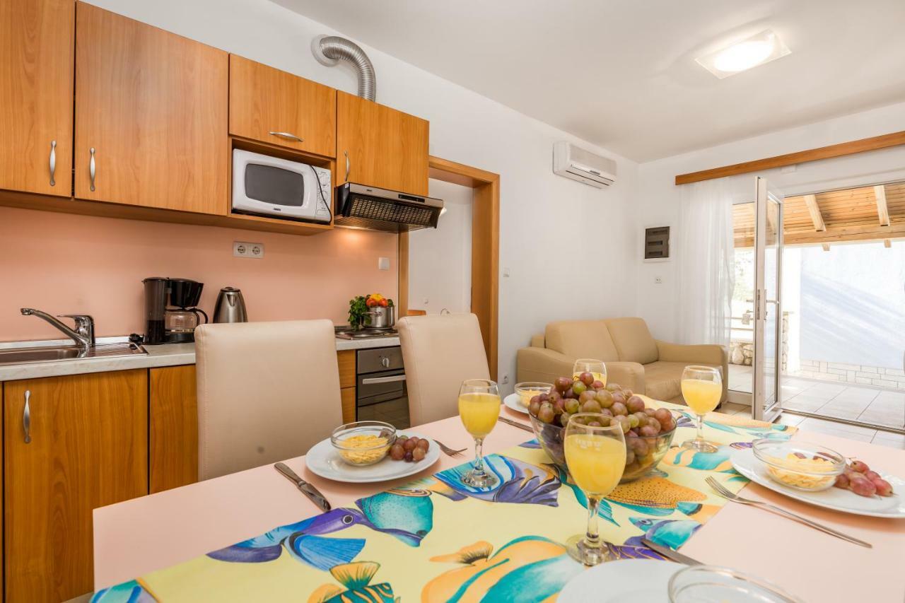 Villas Kampor מראה חיצוני תמונה